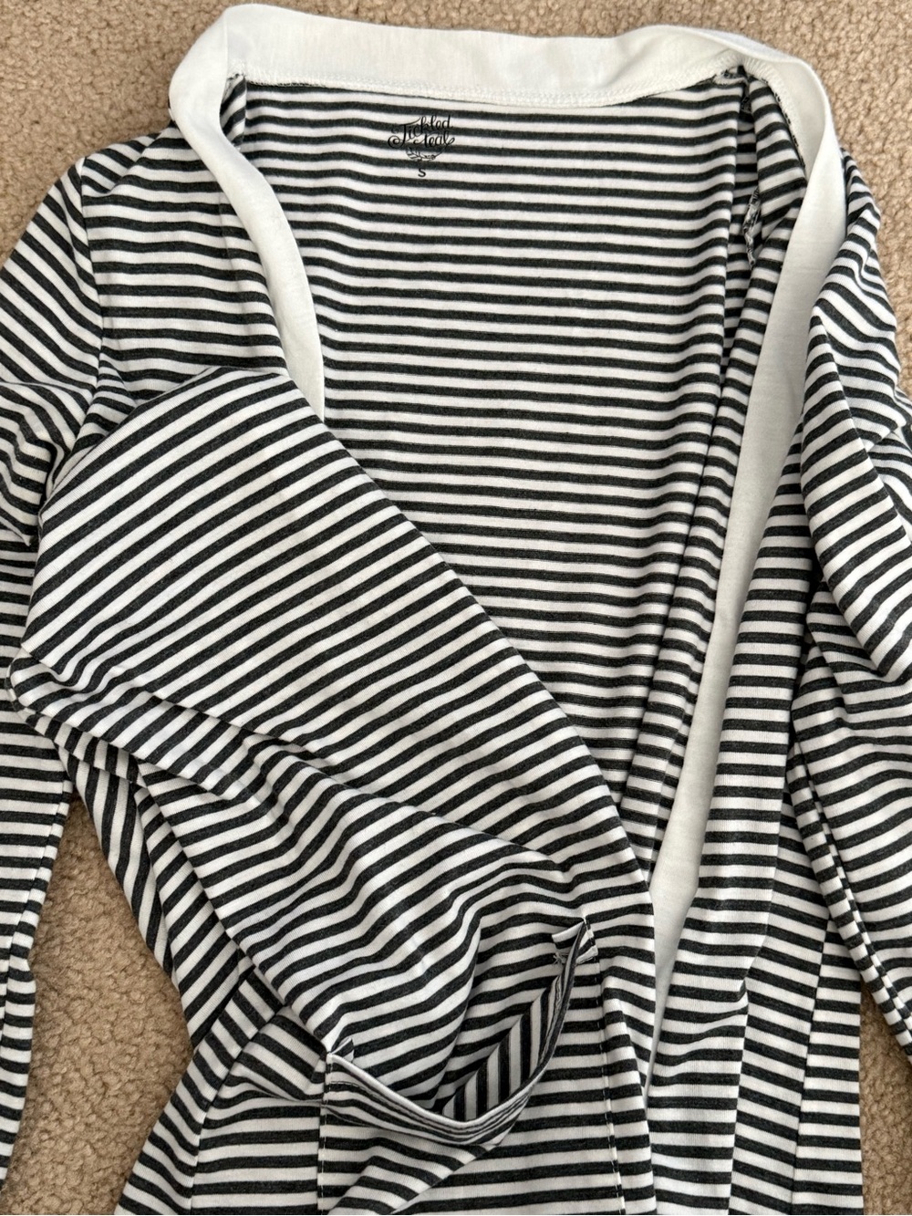 Women’s Fall Bundle • size Small - Picture 3 of 7